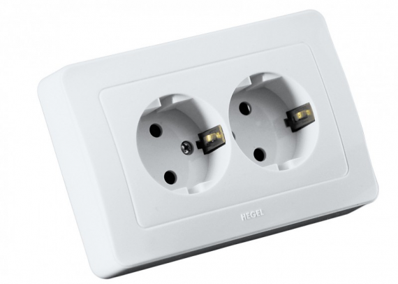 Фотография товара 'Hegel РС16-351 Розетка скрытой установки, двухместная, с заземляющим контактом'