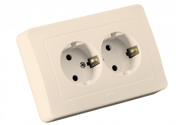Фотография товара 'Hegel РС16-351-01 Розетка скрытой установки, двухместная, с заземляющим контактом'